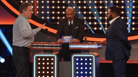Watch Celebrity Family Feud in Streaming Online | TV Shows | STARZ ON